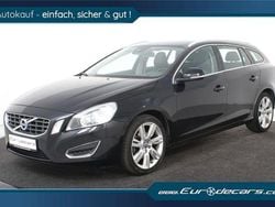 Schwarz Gebraucht 2012 Volvo V60 Summum Kombi | 5.850 € (Fairer Preis)