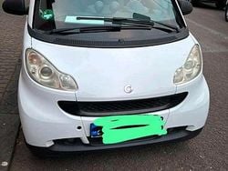 Weiß Gebraucht 2007 Smart ForTwo Coupé Coupé | 2.800 € (Guter Preis)
