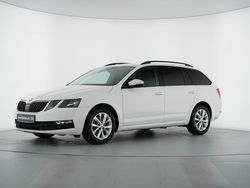 Candyweiss Gebraucht 2018 Skoda Octavia Ambition Kombi | 18.889 € (Etwas zu teuer)