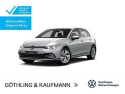 Silber Gebraucht 2023 VW Golf Style Limousine | 24.430 € (Guter Preis)