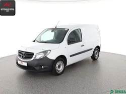 Arktikweiss Gebraucht 2021 Mercedes Citan 109 Van / Kleinbus | 15.440 € (Fairer Preis)