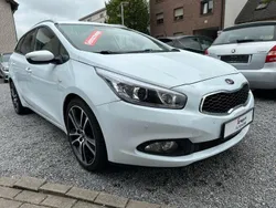 Weiß Gebraucht 2013 Kia Ceed Kombi | 8.950 € (Fairer Preis)