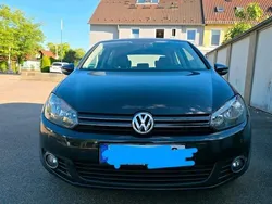Schwarz Gebraucht 2009 VW Golf VI Kleinwagen | 4.500 €