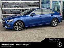 Lack spektralblau (metallic) Gebraucht 2024 Mercedes C300e Avantgarde Limousine | 39.459 € (Superpreis)