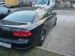 Schwarz Gebraucht 2011 VW Passat Limousine | 5.800 € (Guter Preis)