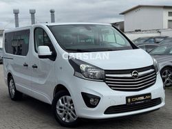Weiß Gebraucht 2016 Opel Vivaro Exklusiv Van | 16.998 € (Teuer)
