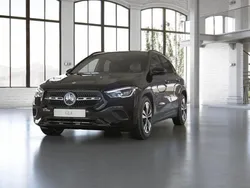 Schwarz Gebraucht 2023 Mercedes GLA200 Night SUV | 36.300 € (Guter Preis)