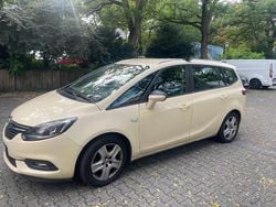 Beige Gebraucht 2018 Opel Zafira Tourer Van / Kleinbus | 4.500 € (Superpreis)