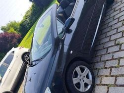 Schwarz Gebraucht 2005 Peugeot 307 CC Filou Cabrio | 4.200 €