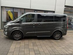 Magnetic graumetallic Gebraucht 2023 Ford Tourneo Titanium X Van / Kleinbus | 40.950 € (Guter Preis)