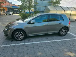 Grau Gebraucht 2016 VW Golf VII Allstar Limousine | 12.950 € (Teuer)