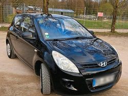 Schwarz Gebraucht 2010 Hyundai i20 Kleinwagen | 2.500 €