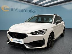 Weiß Gebraucht 2023 Cupra Leon Kombi | 26.399 € (Guter Preis)
