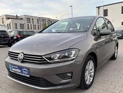 Grau Gebraucht 2015 VW Golf VII Comfortline Limousine | 10.850 € (Guter Preis)