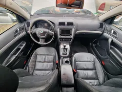 Silber Gebraucht 2009 Skoda Octavia Elegance Kombi | 2.499 € (Guter Preis)