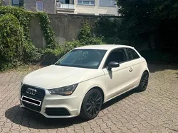 Weiß Gebraucht 2011 Audi A1 Kleinwagen | 4.500 € (Fairer Preis)