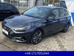 Grau Gebraucht 2022 Hyundai i30 Edition 30+ Limousine | 15.600 € (Guter Preis)