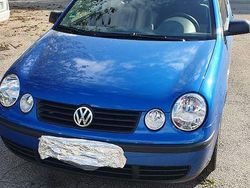 Blau Gebraucht 2003 VW Polo Basis Limousine | 2.800 € (Etwas zu teuer)