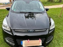 Schwarz Gebraucht 2016 Ford Kuga SYNC Edition SUV | 9.000 € (Fairer Preis)