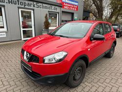 Rot Gebraucht 2011 Nissan Qashqai Visia SUV | 3.799 € (Teuer)