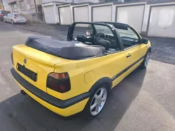 Gelb Gebraucht 1994 VW Golf Cabriolet Cabrio | 4.150 €