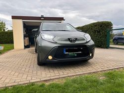 Grün Gebraucht 2023 Toyota Aygo Pulse Kleinwagen | 14.500 € (Guter Preis)