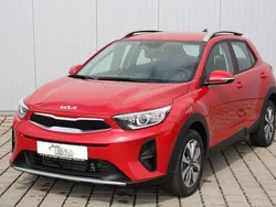 Rot Neu 2025 Kia Stonic Vision SUV | 22.950 € (Fairer Preis)