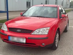 Rot Gebraucht 2002 Ford Mondeo Limousine | 2.200 €