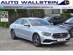 Hightechsilber metallic Gebraucht 2023 Mercedes E300 Avantgarde Limousine | 39.480 € (Guter Preis)