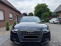Schwarz Gebraucht 2015 Audi A4 Ambiente Limousine | 17.495 €