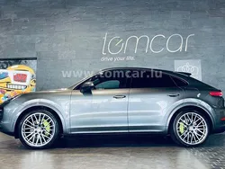 Grau Gebraucht 2023 Porsche Cayenne Chrono SUV | 75.790 € (Superpreis)