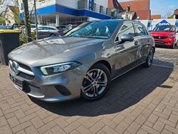 Grau Gebraucht 2021 Mercedes A220 Progressive Limousine | 27.950 € (Superpreis)