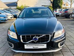 Schwarz Gebraucht 2011 Volvo XC70 Momentum Kombi | 6.400 € (Fairer Preis)