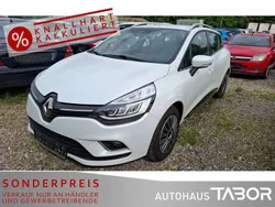 Weiss "nacre" Gebraucht 2019 Renault Clio GrandTour Intens Kombi | 7.585 € (Guter Preis)