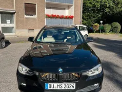 Schwarz Gebraucht 2014 BMW 320 Sport Line Kombi | 8.390 € (Guter Preis)