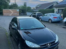 Schwarz Gebraucht 2008 Peugeot 206 Kleinwagen | 699 €