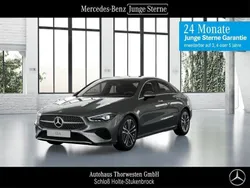 Grau Gebraucht 2024 Mercedes CLA180 Advanced Limousine | 31.400 € (Guter Preis)
