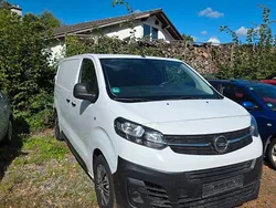 Weiß Gebraucht 2022 Opel Vivaro Van | 15.000 € (Superpreis)