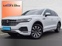Pure white (weiß) Gebraucht 2021 VW Touareg Elegance SUV | 40.991 € (Guter Preis)