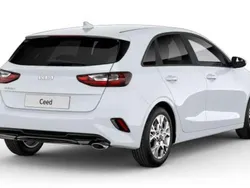 Carraraweiß Neu 2025 Kia Ceed Vision Limousine | 21.917 € (Guter Preis)