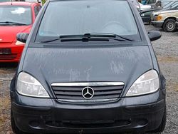 Grau Gebraucht 2005 Mercedes 170 Kleinwagen | 550 €