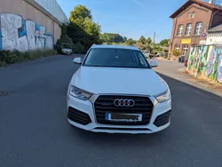 Weiß Gebraucht 2017 Audi Q3 Sport SUV | 16.900 € (Guter Preis)