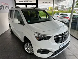 Weiß Gebraucht 2019 Opel Combo Life Innovation Van / Kleinbus | 19.299 € (Guter Preis)
