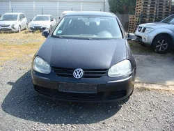 Schwarz Gebraucht 2004 VW Golf V Trendline Limousine | 750 € (Superpreis)