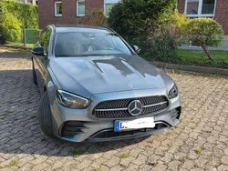 Grau Gebraucht 2021 Mercedes E300 Limousine | 32.900 € (Etwas zu teuer)