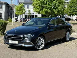 Schwarz Gebraucht 2023 Mercedes E400 Exclusive Limousine | 38.980 € (Superpreis)