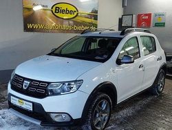 Weiß Gebraucht 2019 Dacia Sandero Essentiel Limousine | 9.990 € (Etwas zu teuer)