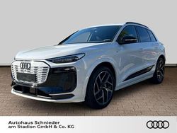 Weiss Neu 2025 Audi Q6 e-tron Performance SUV | 98.260 €