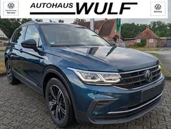 Blau Gebraucht 2023 VW Tiguan Move SUV | 28.490 € (Fairer Preis)