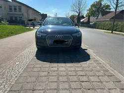 Schwarz Gebraucht 2018 Audi A4 Sport Kombi | 17.500 € (Superpreis)